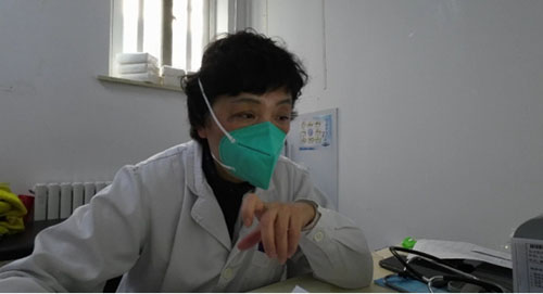 何颖wps1.jpg