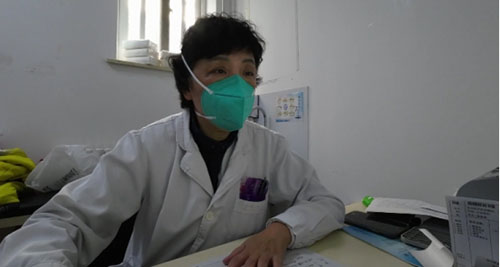 何颖wps2.jpg